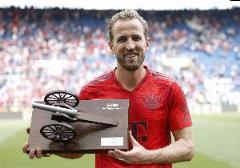 凱恩談奪冠：一次奇妙的經(jīng)歷，以前只能遠(yuǎn)遠(yuǎn)看著別人慶祝