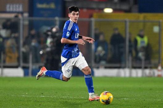 科莫正式買斷阿萊士-巴列，先付400萬(wàn)歐再分期200萬(wàn)歐