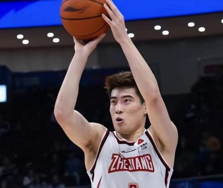 程帥澎加盟山東男籃傳聞不實記者澄清為假消息