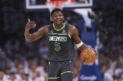 Shams：愛德華茲右腳踝扭傷后恢復良好將出戰(zhàn)