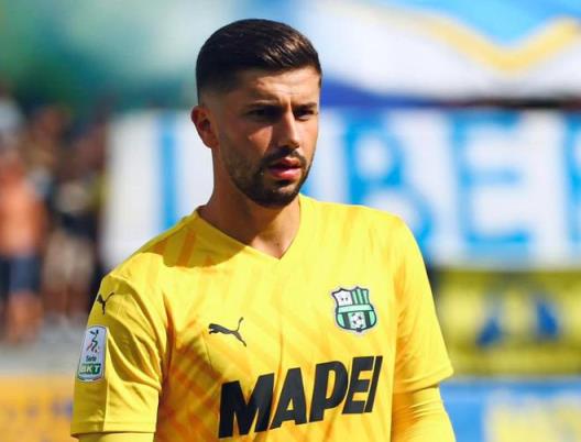 薩索洛不買斷馬競門將莫爾多萬，球員未納入馬競計劃