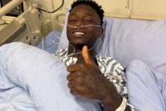 卡隆手術(shù)康復(fù)照曝光，蓉城外援積極面對傷病