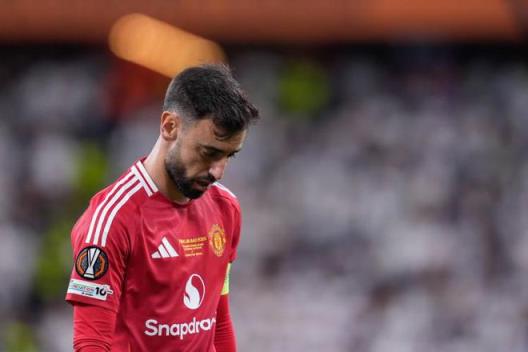 記者：新月為B費(fèi)提供70萬鎊周薪最終報(bào)價(jià)，球員三天內(nèi)決定是否接受