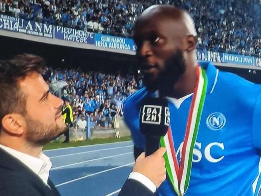 盧卡庫(kù)：主場(chǎng)擊敗國(guó)米后我意識(shí)到我們能奪冠，丁丁我不談?wù)?></a></div>
          <div   id=