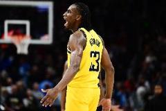 崴腳仍出戰(zhàn)！卡萊爾：內(nèi)史密斯移動(dòng)表現(xiàn)良好，明早將公布更多傷情信息