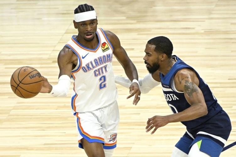 NBA西決雷霆 vs 森林狼半場(chǎng)戰(zhàn)報(bào)：亞歷山大高效21分 華子僅得4分低迷